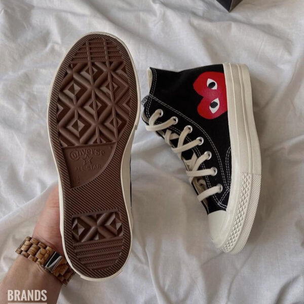 CONVERSE PLAY