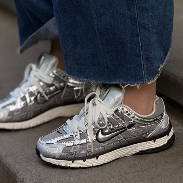 NIKE P-6000 SILVER