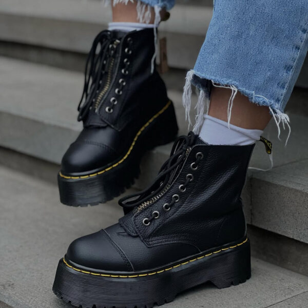 DR.MARTENS BLACK