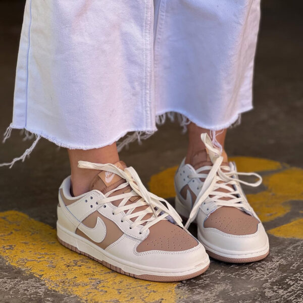 NIKE DUNK LOW BROWN
