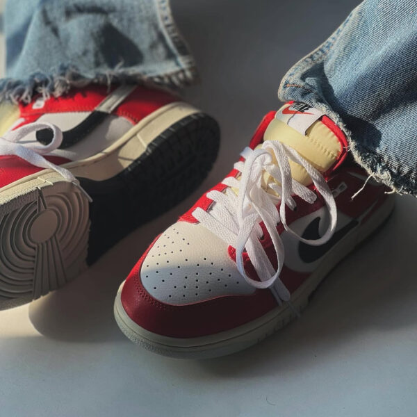 NIKE DUNK LOW RED/WHITE