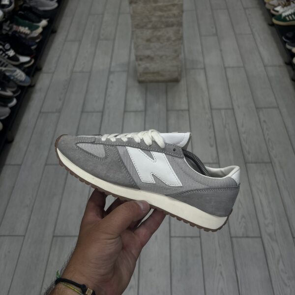 NEW BALANCE 327 GREY