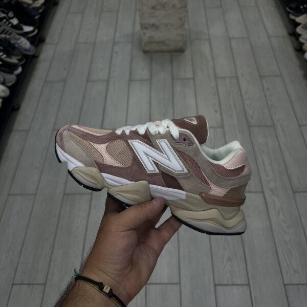NEW BALANCE 9060 PINK/BROWN